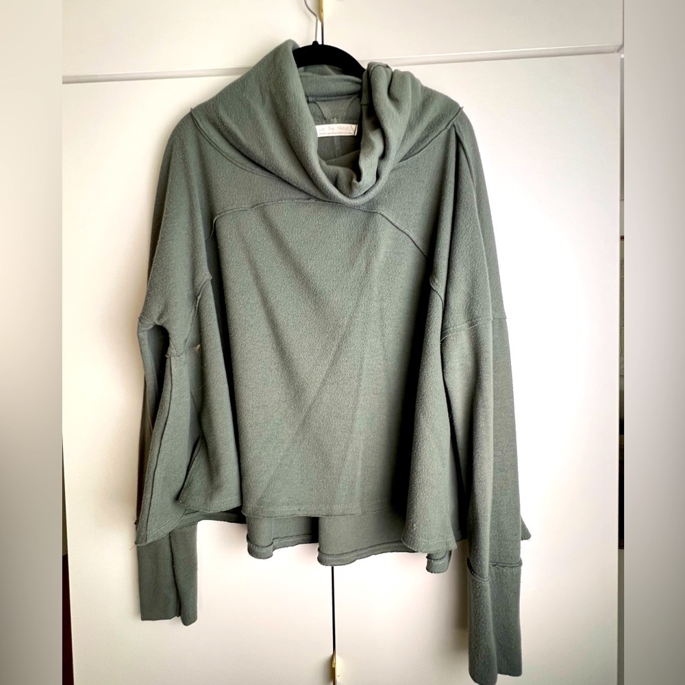 Oversized cow neck soft we the free green sweater.